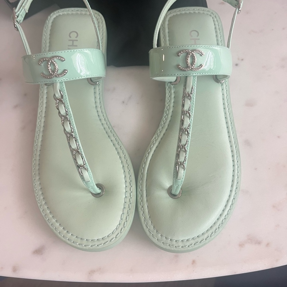 Chanel thongs brand new in box